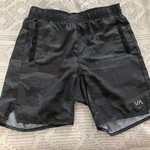 black camo big boys rica shorts